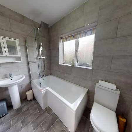 South Drive Bungalow By Horizon بيت للعطل مدليسبره